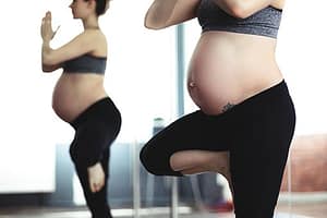 Two pregnants doing exercise