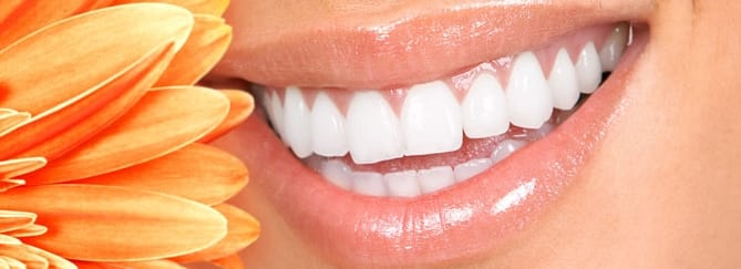 womans teeth